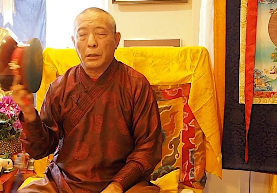 Zasep Tulku Rinpoche demonstrates chod.