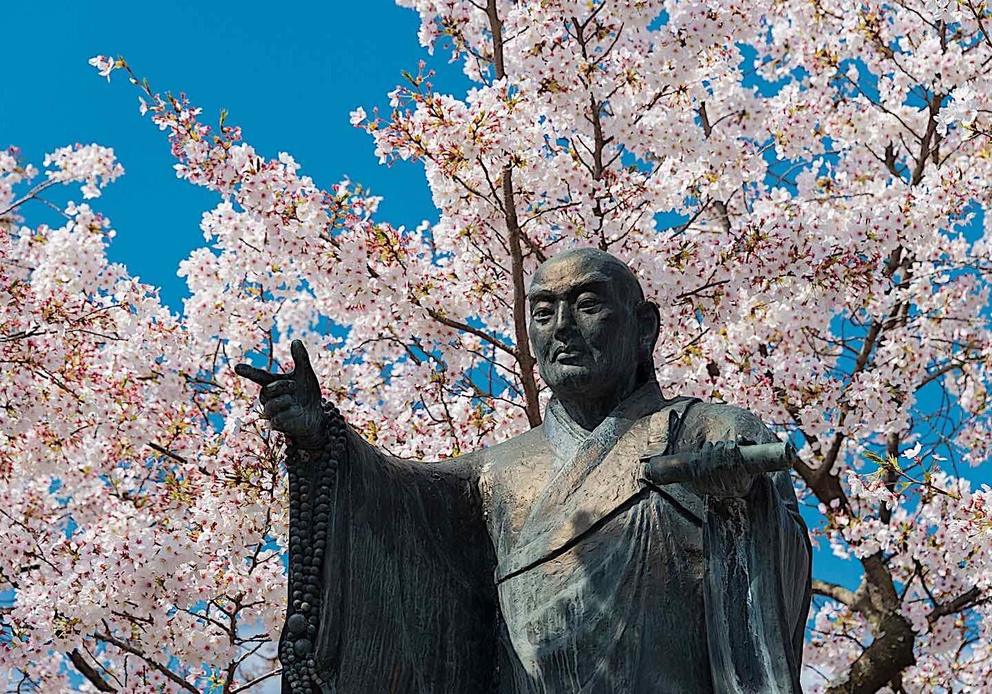 Buddha-Weekly-Nichiren Statue at Myoren-ji Temple in Kamigyo dreamstime_l_189761973-Buddhism A statue of Nichiren at Myoren-ji Temple in Kamigyo.