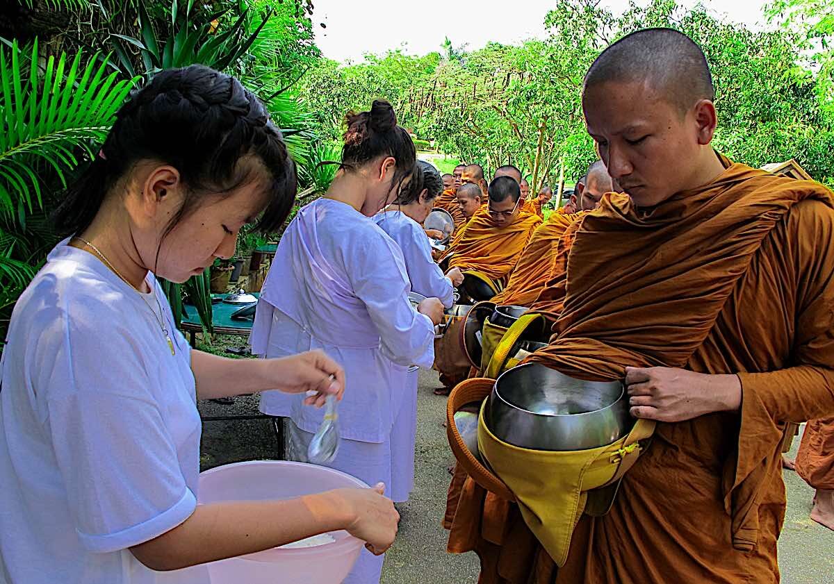 Buddha-Weekly-Offering to the monastic sangha Odreamstime_m_45335705-Buddhism Offering food to the monastic Buddhist Sangha are among the most virtuous of offerings.