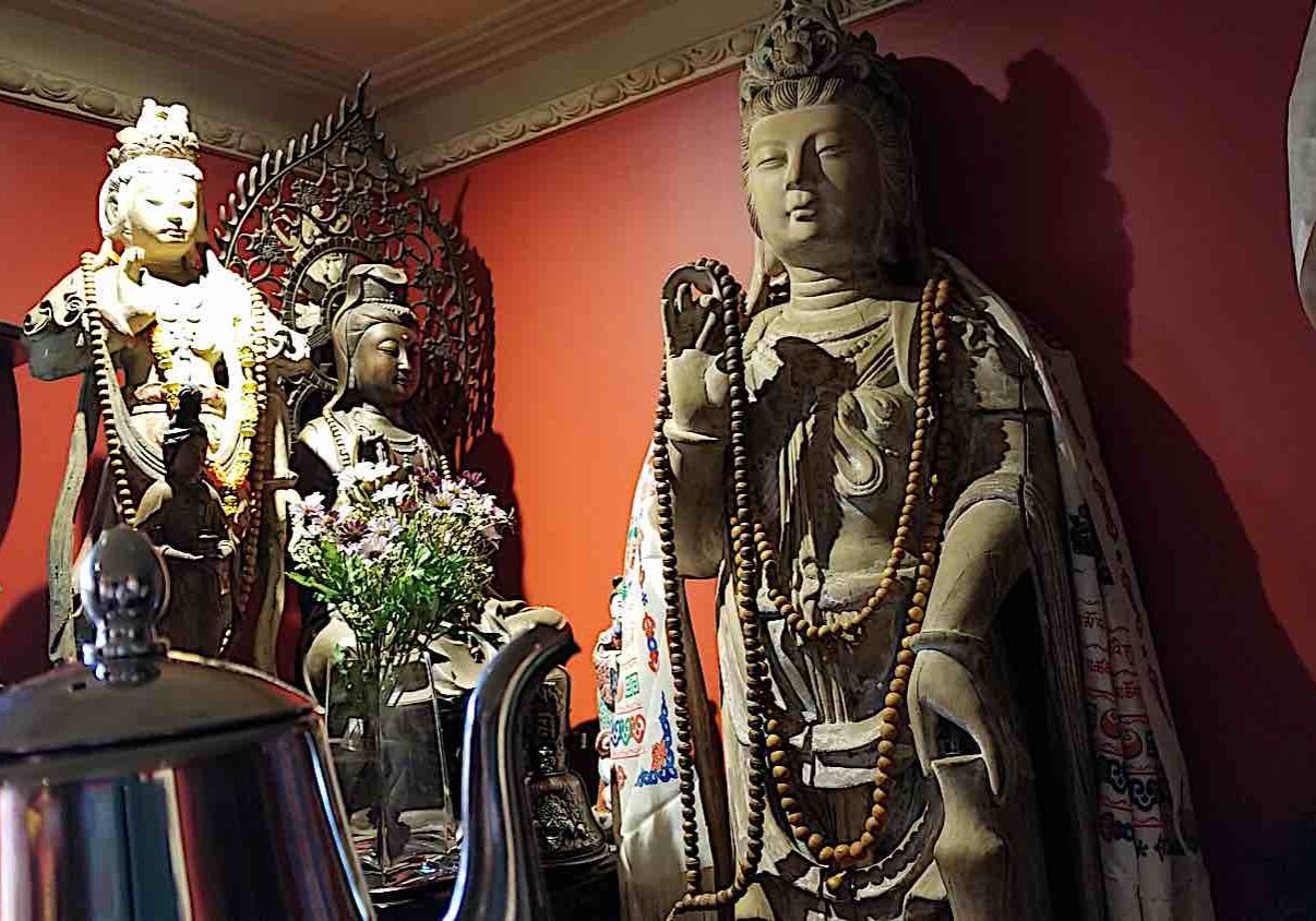 Buddha-Weekly-Tea with Guan Yin-Buddhism Making a tea offering to Guanyin.