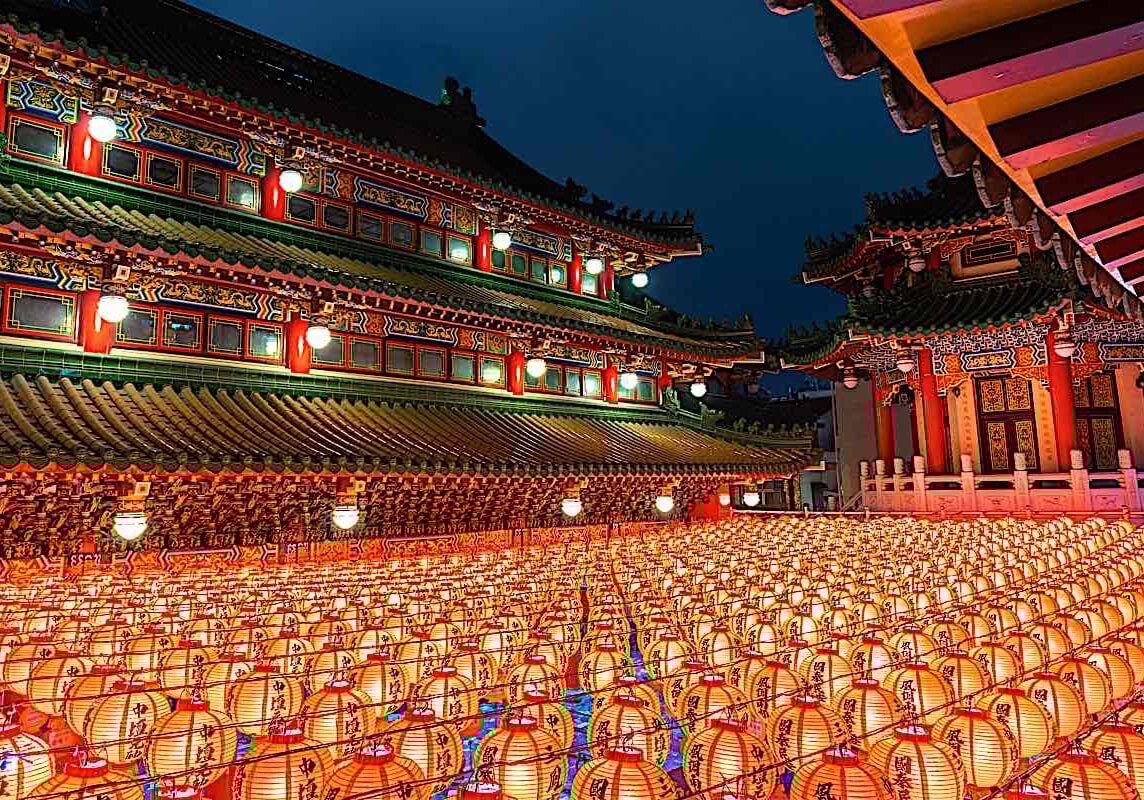 Buddha-Weekly-Temple Chinese new Year Buddhist 166868806-Buddhism A Mahayana temple during lunar new year.